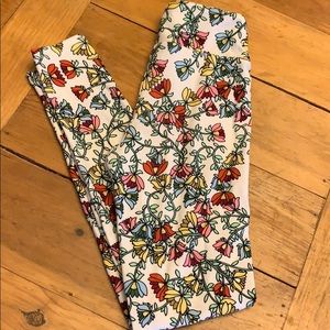 Tween Lularoe leggings